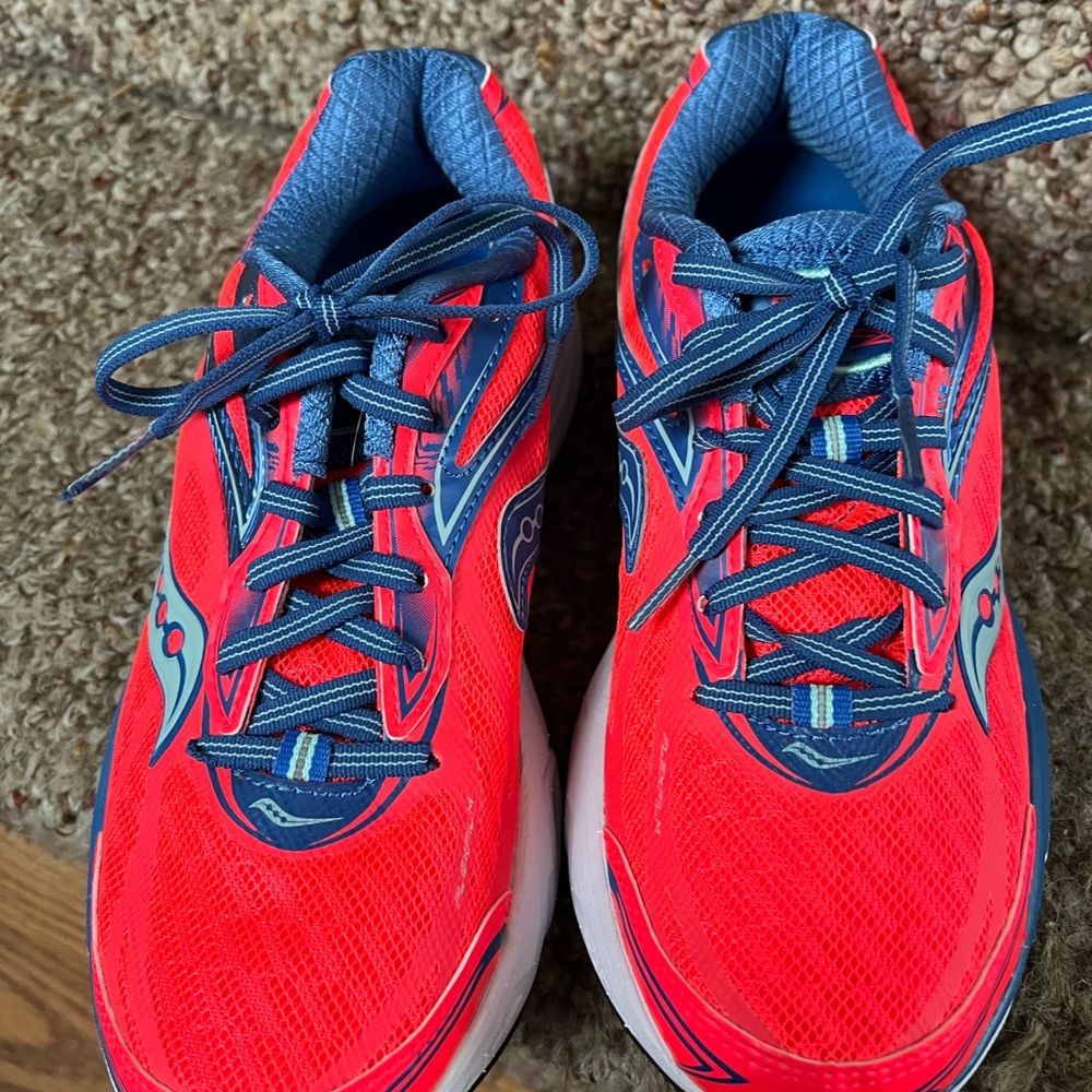 Saucony ladies sneakers size 7.5 - Picture 7 of 7